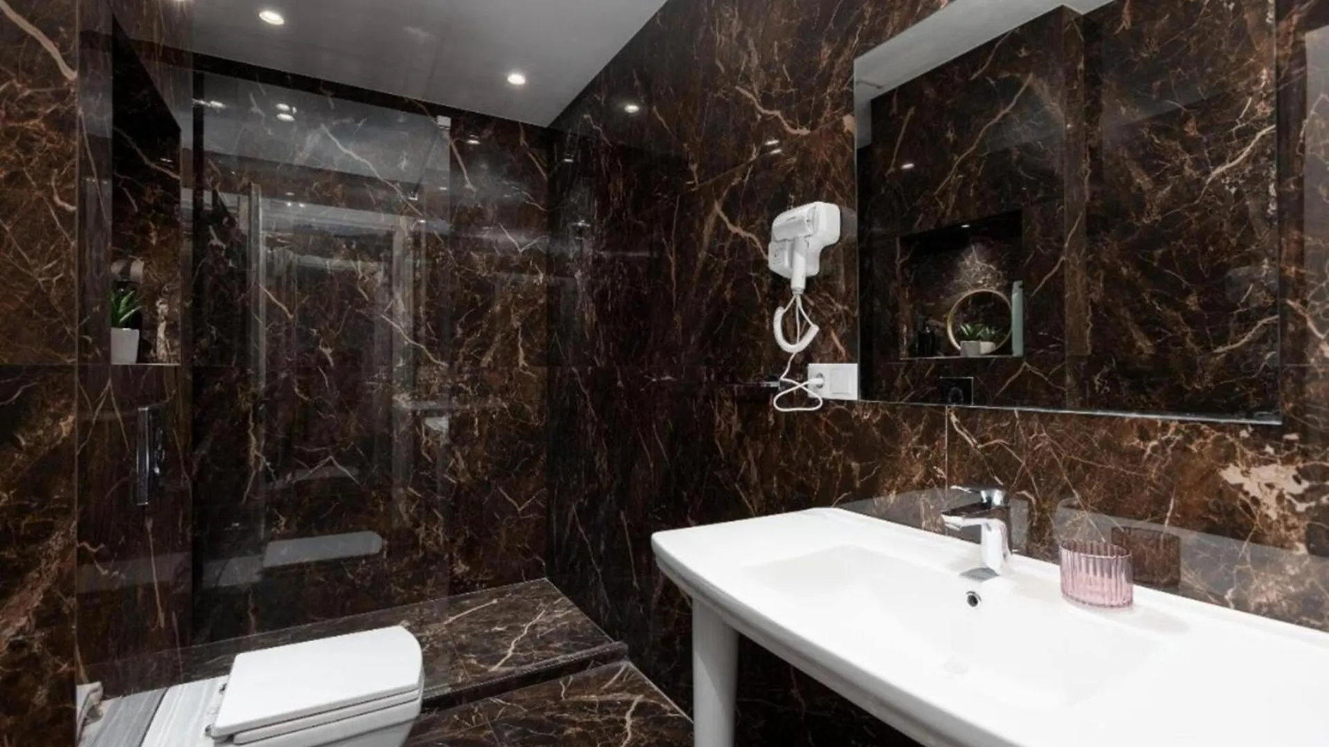 Luxsor Collectlon Tbilisl Apartment Tbilisi 0*,  Georgia